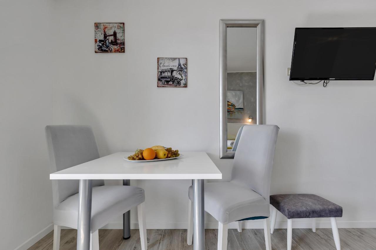 Apartments Zorica 투체피 외부 사진